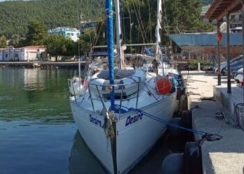 Πρέβεζα: Μπλόκο σε ιστιοφόρο με παράνομους μετανάστες