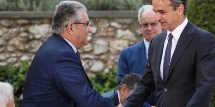 Τι είπε ο Μητσοτάκης στον Κουτσούμπα για την ημερομηνία των εκλογών
