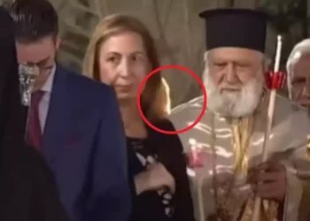 Μαριλίζα Ξενογιαννακοπούλου: Πήραν φωτιά τα μαλλιά της μέσα στην εκκλησία – Την έσωσε ο παπάς