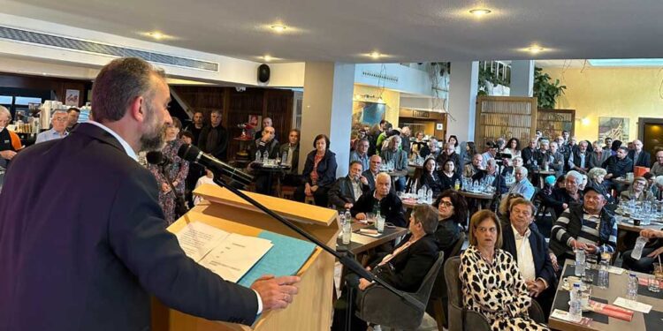 Μεγαλειώδης συγκέντρωση Γρηγόρη Θεοδωράκη στη Ναύπακτο