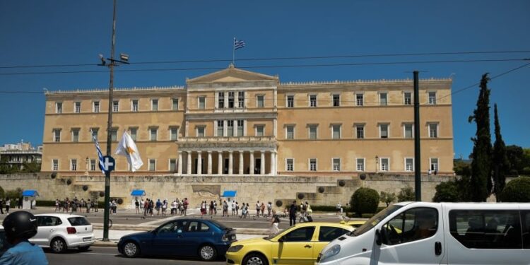 Τα εννέα μέτρα ανακούφισης συνταξιούχων, εργαζομένων και ανέργων