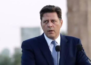 Παραιτήθηκε από υπουργός Ναυτιλίας ο Μιλτιάδης Βαρβιτσιώτης