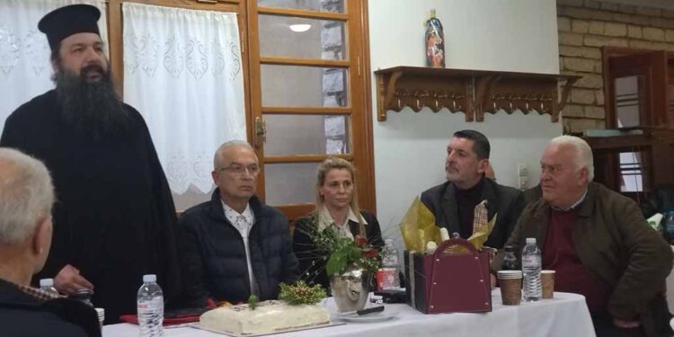 Με μεγάλη συμμετοχή η κοπή πίτας του ΚΑΠΗ Αμφιλοχίας (φωτο)