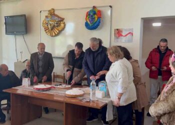 Έκοψε τη βασιλόπιτά του το ΚΑΠΗ Δήμου Μεσολογγίου (φωτο)
