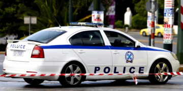 Θεσσαλονίκη: Αυτοκίνητο δέχτηκε πυροβολισμούς – Νεκρός ο 39χρονος συνοδηγός (video)