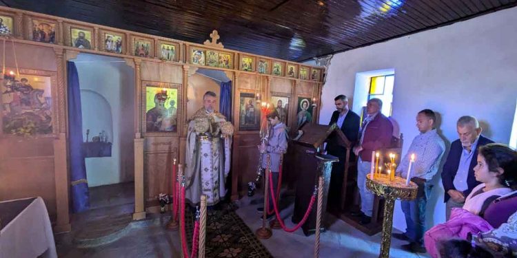 Με κατάνυξη εόρτασε τον Άγιο Γεώργιο το «ακριτικό» Αυλάκι Βάλτου (φωτο)