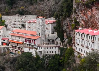 Παναγία Προυσιώτισσα: Η Κυρά της Ρούμελης (video)