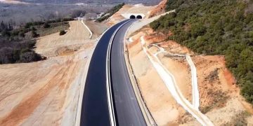 Από Αθήνα στη Βόρεια Ελλάδα σε χρόνο ρεκόρ -Πότε θα είναι έτοιμος ο νέος δρόμος των 180 χλμ.