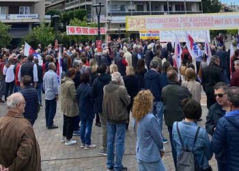 Αγρίνιο: Συγκέντρωση και πορεία για την Εργατική Πρωτομαγιά (φωτο)