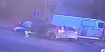 Βίντεο ντοκουμέντο από τη σύγκρουση μετά τους πυροβολισμούς και την άγρια καταδίωξη στο Περιστέρι